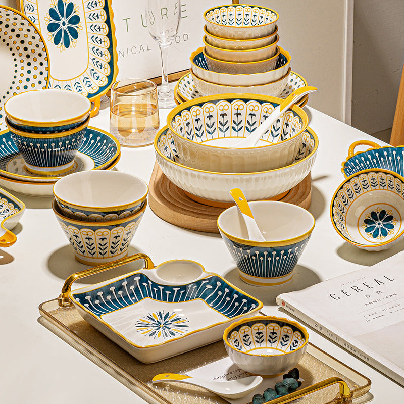 6-Piece Ceramic Dinnerware Set – Random Pattern Selection, Plates and Bowls Combination, High-Temperature Glazed Finish, Durable & Scratch-Resistant, Perfect for Everyday Dining and Entertaining